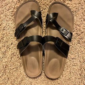 Black Birkenstock knockoffs size 9